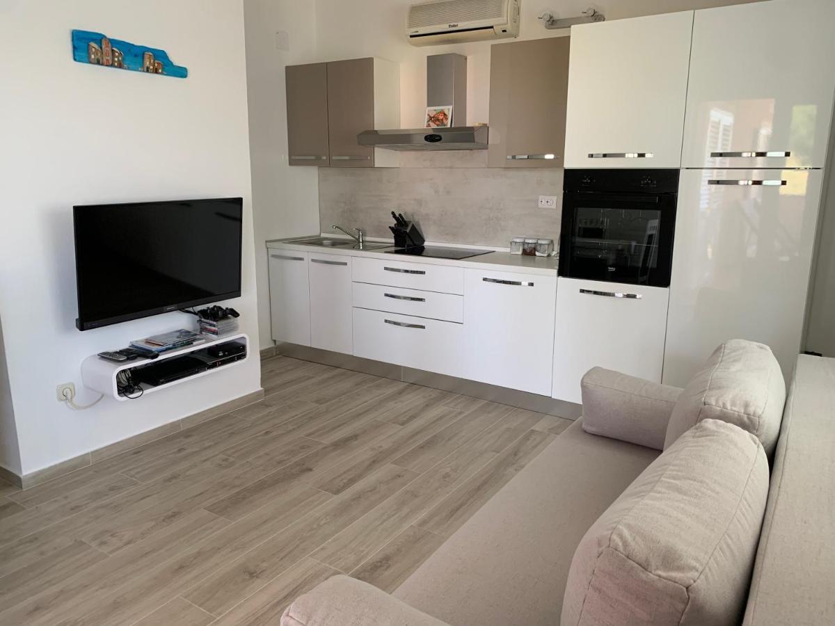 Apartman Demi Miškovići Buitenkant foto