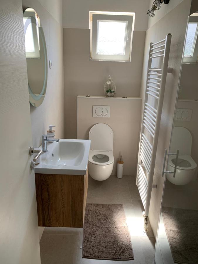 Apartman Demi Miškovići Buitenkant foto